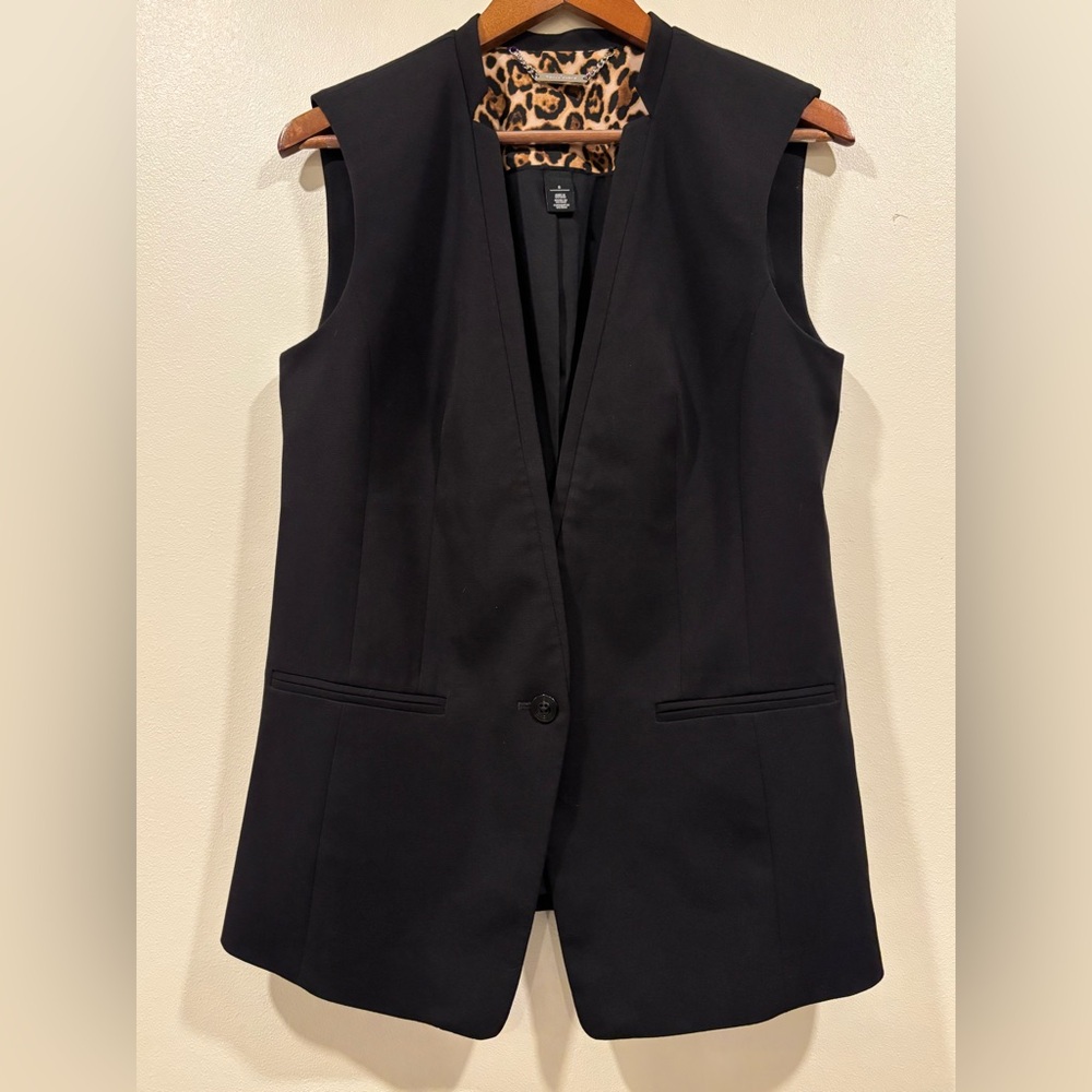 White House Black Market Black Vest with Leopard Lining‎